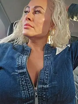 MILFBARBY online show from October 2025 07:10:01 AM