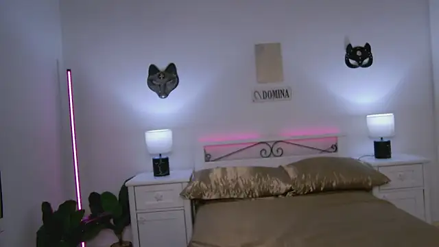 LiliKittenn online show from May 2026 03:37:01 AM
