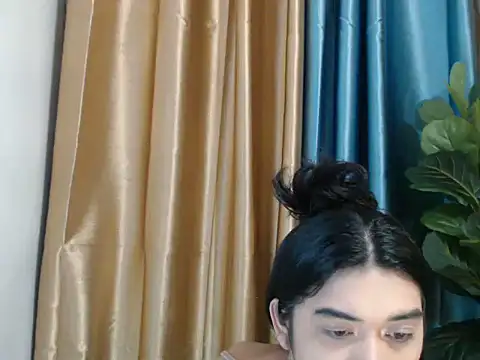 RoseAmarie online show from August 2026 12:11:01 PM