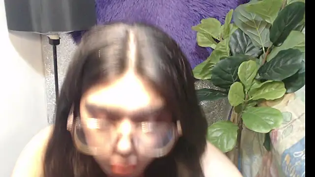 RoseAmarie online show from June 2026 09:20:02 PM