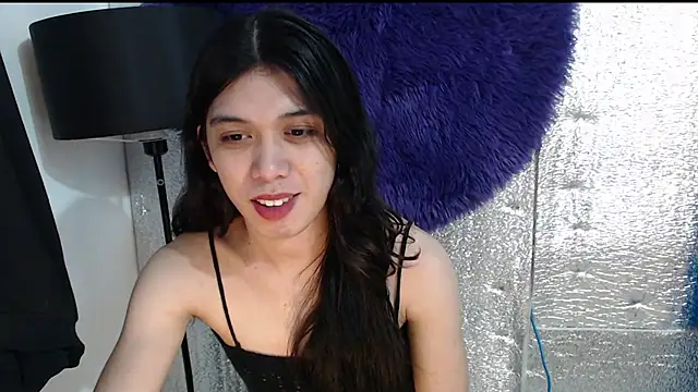 RoseAmarie online show from May 2026 04:45:01 PM