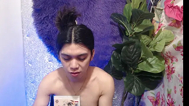 RoseAmarie online show from July 2026 05:25:01 PM
