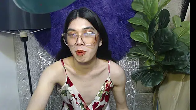 RoseAmarie online show from June 2026 07:15:02 PM