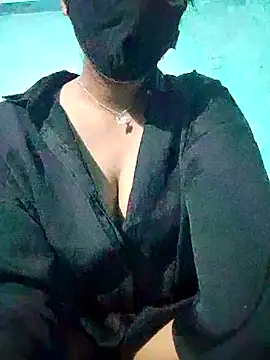 Cute-Ishita online show from June 2026 04:45:01 PM