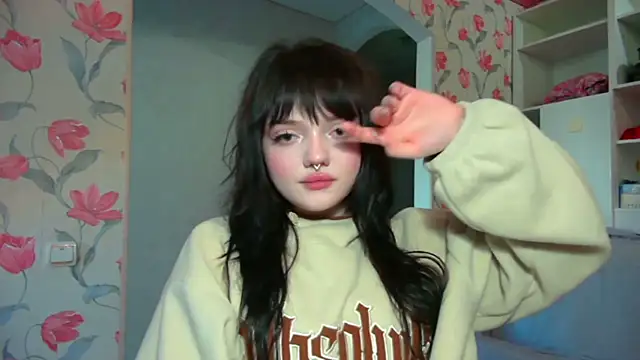 DarkxFoxy online show from May 2026 04:27:01 PM