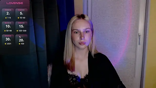 MichelleVelour online show from May 2026 05:52:01 PM