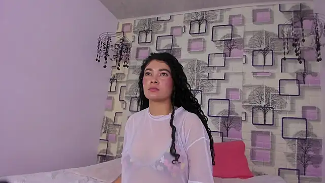 emilly duque online show from May 2026 04:19:02 AM