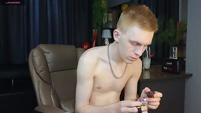 Tommy CrashXXX online show from May 2026 02:09:01 AM