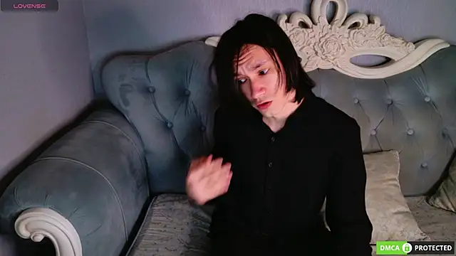 CalvinChapman online show from June 2026 06:14:01 PM