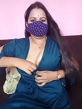 Cute-Sweety online show from June 2026 01:16:01 PM