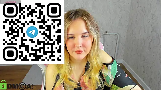 Snapshot of Stacey_Dawson chatting on May 2026 01:03:01 AM Stacey Dawson online show from May 2026 01:03:01 AM