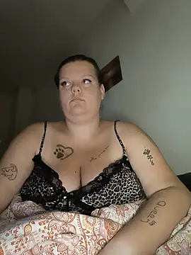 BadMommyyyyy online show from July 2026 06:42:01 AM