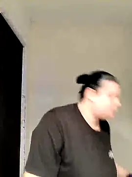 BadMommyyyyy online show from May 2026 06:44:01 PM