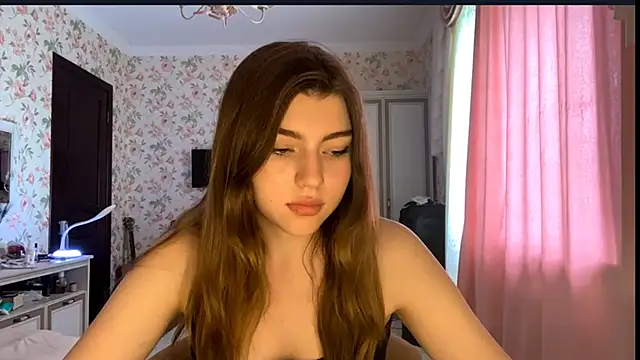 MollyAdersons online show from June 2026 01:17:01 PM