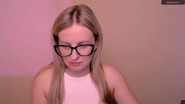 MariaTess  online show from May 2026 12:26:02 PM
