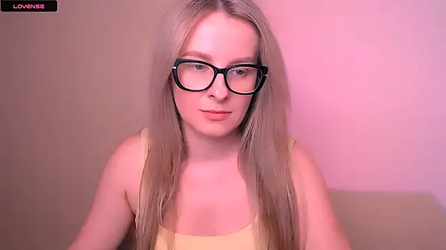 MariaTess  online show from May 2026 05:26:02 PM