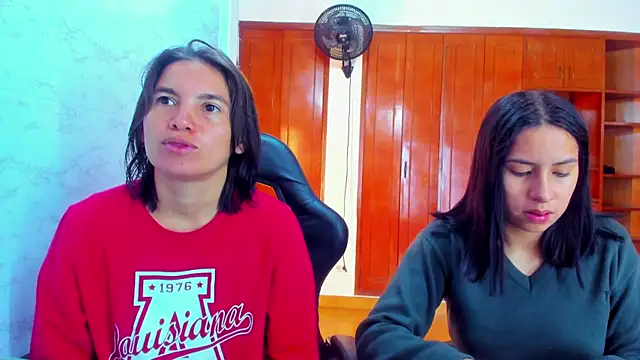 Soffy and Emily online show from May 2026 12:47:01 PM