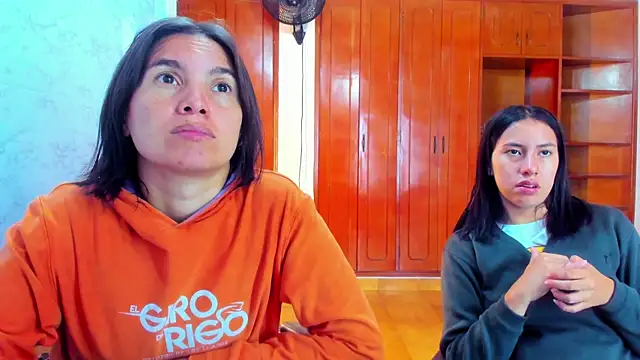 Soffy and Emily online show from May 2026 12:37:02 PM