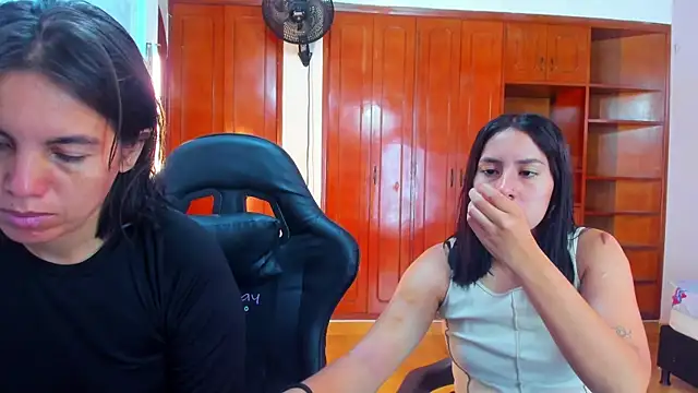 Soffy and Emily online show from May 2026 12:14:01 PM