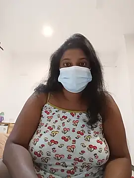 Xbees CT online show from June 2026 04:44:02 PM