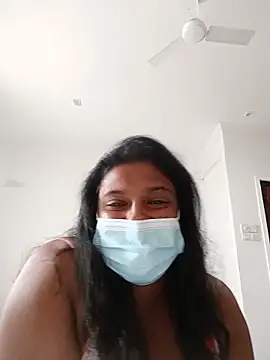 Xbees CT online show from May 2026 11:49:01 AM