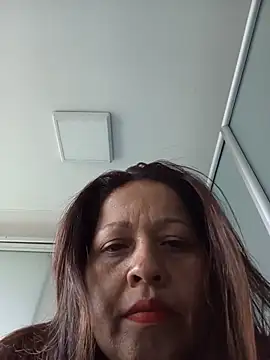 Snapshot of katialatimaecha chatting on June 2026 04:29:02 PM katialatimaecha online show from June 2026 04:29:02 PM