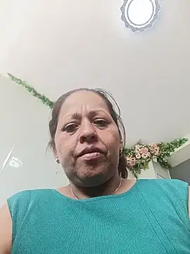 Snapshot of katialatimaecha chatting on June 2026 03:10:02 PM katialatimaecha online show from June 2026 03:10:02 PM