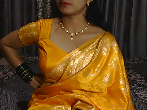 Snapshot of Butterflyy9 chatting on July 2026 04:33:02 PM Butterflyy9 online show from July 2026 04:33:02 PM