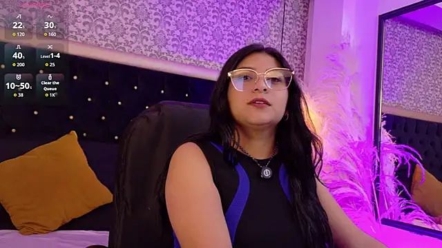 ariana foxx  online show from May 2026 01:30:01 PM