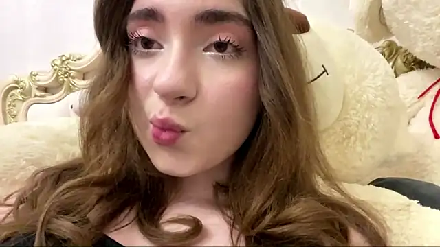 Rosie Sweety online show from May 2026 07:03:02 PM