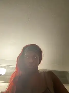 Snapshot of BlaqueBarbee chatting on May 2026 02:09:02 AM BlaqueBarbee online show from May 2026 02:09:02 AM