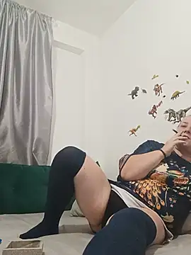 Snapshot of JuliaBestX chatting on July 2026 08:52:02 PM JuliaBestX online show from July 2026 08:52:02 PM