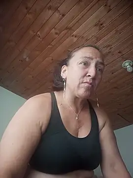 Snapshot of dangerous_milf chatting on June 2026 02:56:02 PM dangerous milf online show from June 2026 02:56:02 PM