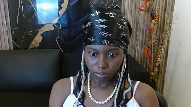 luna bella160920 online show from May 2026 07:18:01 PM