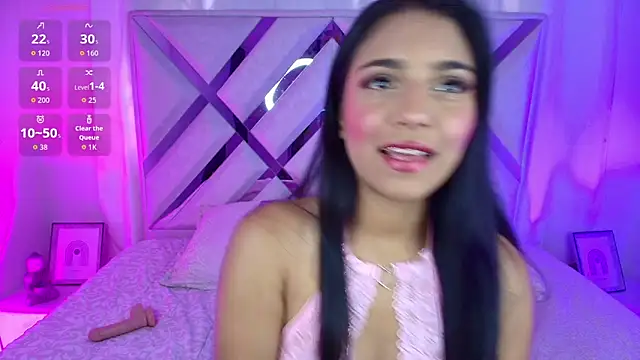 thalia gomez   online show from June 2026 08:19:01 PM