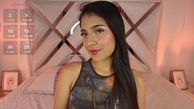 thalia gomez   online show from June 2026 08:13:01 PM