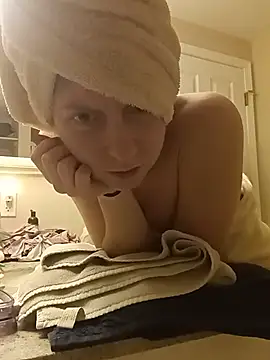daddys girl333 online show from May 2026 02:09:02 AM