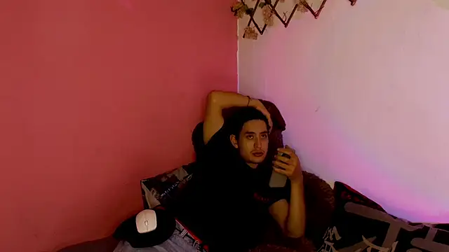 Snapshot of duke_fucks chatting on May 2026 02:11:01 AM duke fucks online show from May 2026 02:11:01 AM
