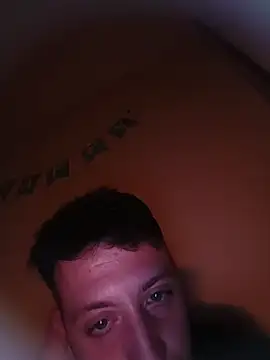 VincentZe99 online show from May 2026 12:52:02 AM