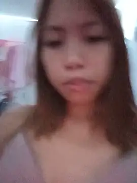 Snapshot of sweetpinayxxx chatting on June 2026 06:18:02 PM sweetpinayxxx online show from June 2026 06:18:02 PM