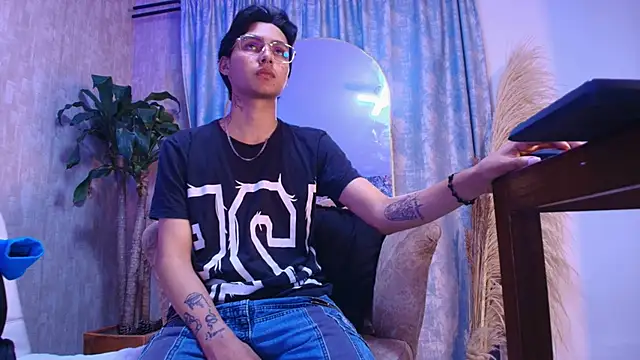 tian sex online show from June 2026 04:13:02 AM