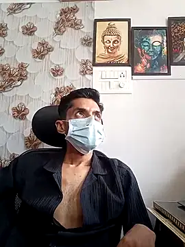 BlackkCrab online show from June 2026 05:40:01 AM