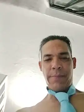 Snapshot of viviendolavida chatting on May 2026 07:02:02 AM viviendolavida online show from May 2026 07:02:02 AM