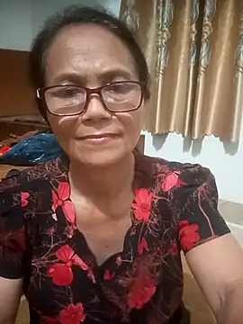 Vieekee online show from June 2026 04:22:01 PM
