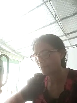 Vieekee online show from June 2026 05:48:02 AM