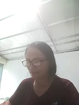 Vieekee online show from June 2026 12:21:02 AM
