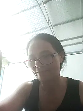 Vieekee online show from June 2026 04:57:01 AM