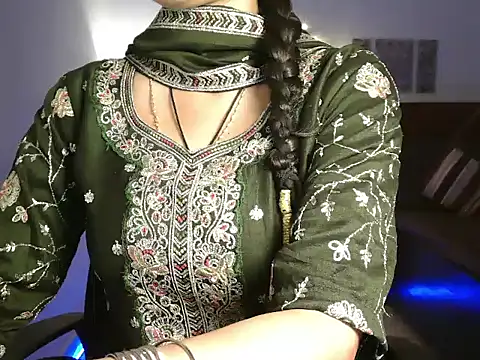 Snapshot of Moksha_ chatting on June 2026 12:44:02 PM Moksha online show from June 2026 12:44:02 PM