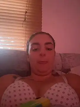 LexiXXoo online show from July 2026 08:05:02 PM