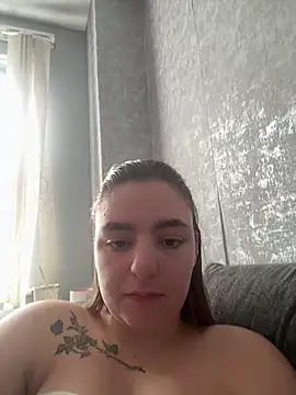 Snapshot of LexiXXoo chatting on May 2026 09:17:02 AM LexiXXoo online show from May 2026 09:17:02 AM